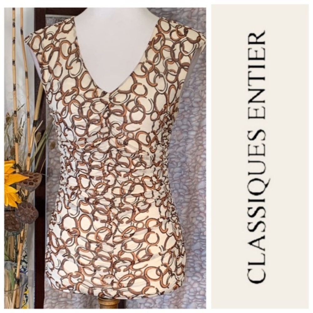 Classiques Entier chain patterned sleeveless top.